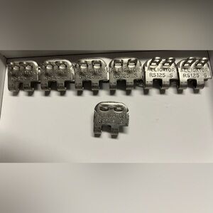 Flexco Alligator RS125 S Ready-Set Staple Fasteners (Strip of 6 & 1 Individual)